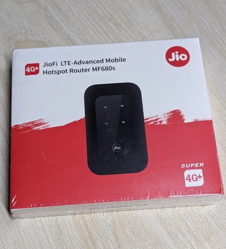 Jio MF680S 4G LTE Advanced Mobile WiFi Hotspot Pocket Router